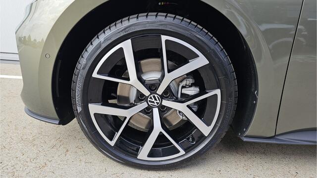 Volkswagen ID.3 Neo Style 58 kWh | 190pk | Panoramadak | Demonstratieauto |