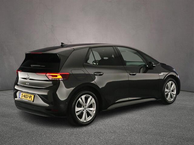 Volkswagen ID.3 Pro Edition 204pk Automaat Adaptive cruise control, Navigatie, LED koplampen, Stuurwiel verwarmd, Parkeersensoren, Achteruitrijcamera, Stoelverwarming