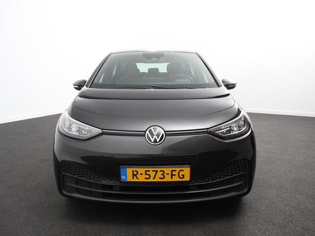 Volkswagen ID.3 Pro 58 kWh SOH 90% 18"Lichtmetalen Velgen Navigatie Parkeer sensoren Adaptive Cruise Control Climate Control