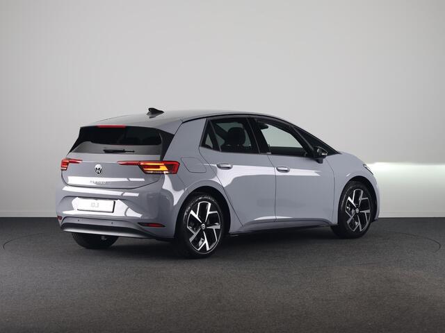 Volkswagen ID.3 Life 61 kWh accu 140 kW / 190 PK Hatchback Elektri Achteruitrijcamera | Carplay