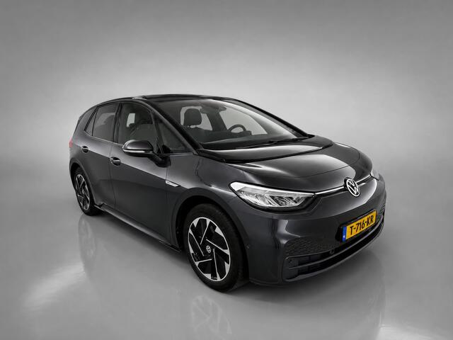 Volkswagen ID.3 Pro Edition Advantage 58 kWh / Navigatie / App connect / Camera / Zwart dak / Parkeersensoren V+A /