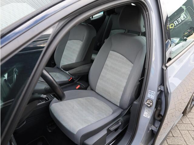 Volkswagen ID.3 Pro 58 kWh 150KW | Achteruitrijcamera | Adaptive Cruise | Keyless Go & Entry | Stoel&Stuurverwarming | 19"Inch |