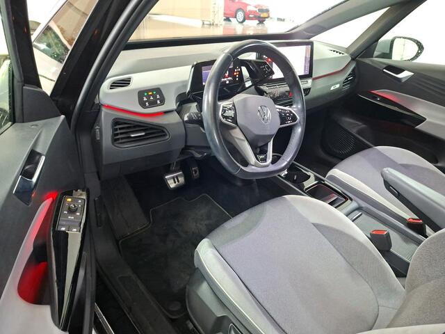 Volkswagen ID.3 First Plus 58 kWh |