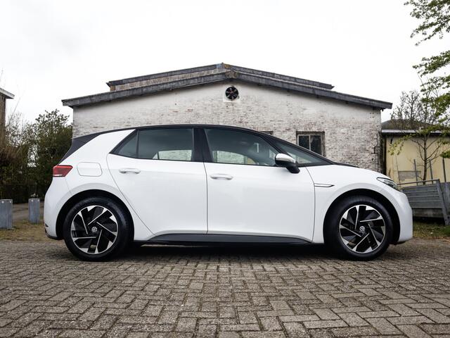 Volkswagen ID.3 Pro 58 kWh 1e-Eig & Keurig-Onderh. BOVAG-Garantie. NL-Auto