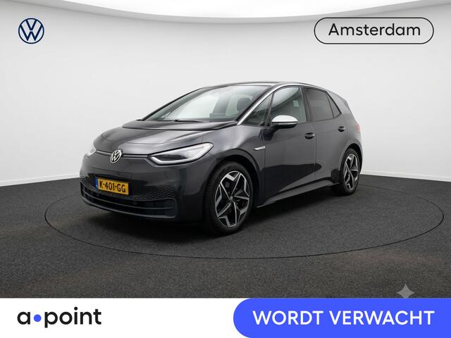 Volkswagen ID.3 First Plus 58 kWh 204 pk | Navigatie | Trekhaak (afneembaar) | Parkeersensoren | Achteruitrijcamera | Matrix LED koplampen | Adaptieve cruise control |