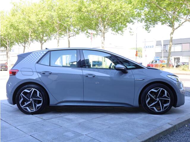 Volkswagen ID.3 Pro S 77 kWh 150KW | Warmtepomp | Keyless Go & Entry | Achteruitrijcamera | Stoel&Stuurverwarming | 19"Inch |