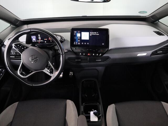 Volkswagen ID.3 First Plus 58 kWh 204 pk | Navigatie | Parkeersensoren | Achteruitrijcamera | Matrix LED koplampen | Apple Carplay/Android Auto | Keyless |