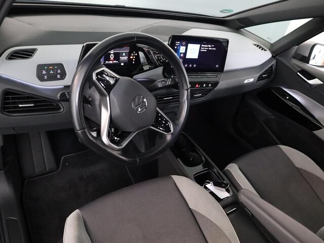 Volkswagen ID.3 First Plus 58 kWh 204 pk | Navigatie | Parkeersensoren | Achteruitrijcamera | Matrix LED koplampen | Apple Carplay/Android Auto | Keyless |