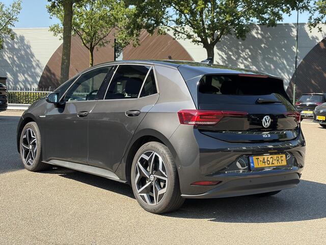 Volkswagen ID.3 Pro Edition Advantage 58 kWh 25.000 NAP | ORIGINEEL NL AUTO | VOLKSWAGEN DEALER ONDERHOUDEN | STOEL + STUURWIELVERWARMING | CAMERA | PDC | ADAPTIVE CRUISE | RIJKLAAR GELEVERD MET 12 MND BOVAG GARANTIE