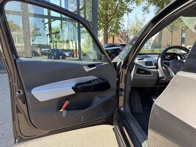 Volkswagen ID.3 Pro Edition Advantage 58 kWh 25.000 NAP | ORIGINEEL NL AUTO | VOLKSWAGEN DEALER ONDERHOUDEN | STOEL + STUURWIELVERWARMING | CAMERA | PDC | ADAPTIVE CRUISE | RIJKLAAR GELEVERD MET 12 MND BOVAG GARANTIE