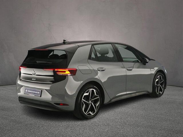 Volkswagen ID.3 Pro 145pk Automaat Adaptive cruise control, Navigatie, Achteruitrijcamera, Stoelverwarming, Parkeersensoren, Stuurwiel verwarmd, LED koplampen