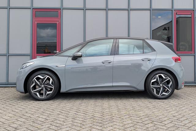Volkswagen ID.3 Pure 45kWh SOH 91% Apple CarPlay / Android Auto