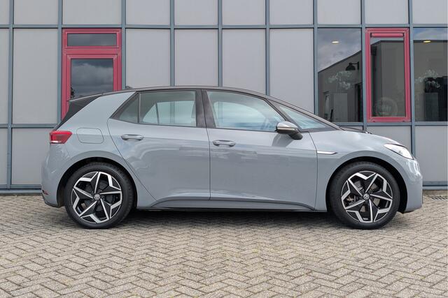 Volkswagen ID.3 Pure 45kWh SOH 91% Apple CarPlay / Android Auto