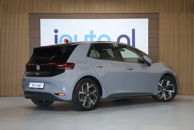 Volkswagen ID.3 Pro 58 kWh Facelift/Pano/IQ.Light/ACC/Camera/Navi/Keyless/Warmtepomp/19"