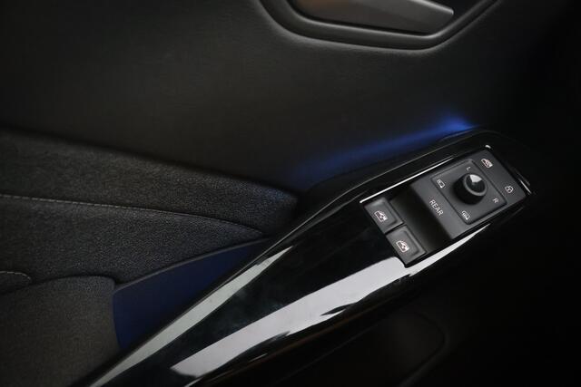 Volkswagen ID.3 Pro 58 kWh Facelift/Pano/IQ.Light/ACC/Camera/Navi/Keyless/Warmtepomp/19"