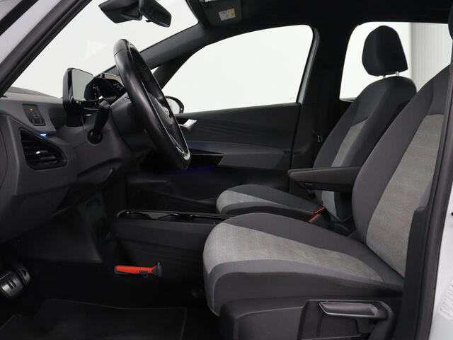 Volkswagen ID.3 First 58 kWh | SOH 92,5% | Stuur/stoel verwarming | Cruise control | Carplay | Navigatie | Sfeerverlichting | Park assist | EV
