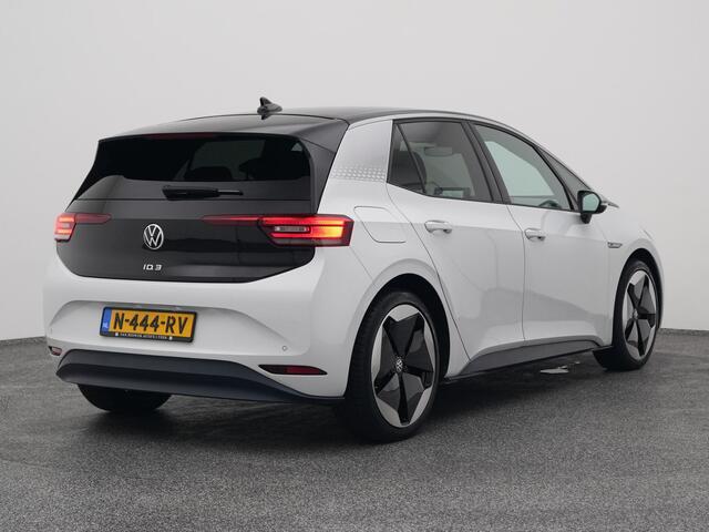 Volkswagen ID.3 First Plus 58 kWh | CAMERA | ADAPTIVE | STOEL- EN STUURVERW.