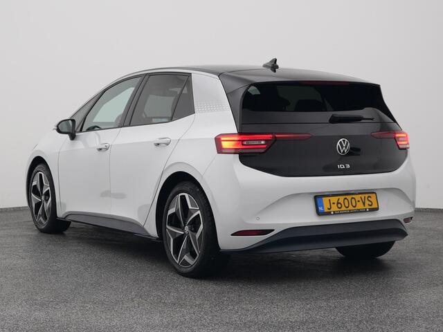 Volkswagen ID.3 First Plus 58 kWh | CAMERA | ADAPTIVE | STOEL- EN STUURVERW.