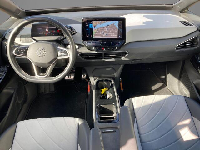 Volkswagen ID.3 Pro Edition 58 kWh 150kW/204PK · Navigatie · Stoel- & stuurverwarming · Camera + Parkeersensoren