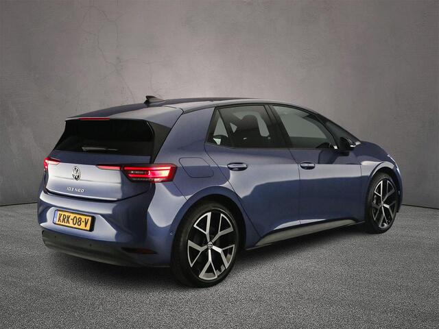 Volkswagen ID.3 Neo Style 79 kWh 230pk Automaat, Steunhaak, Panoramadak, 360 camera, Stuurverwarming, Stoelverwarming, Harman-Kardon geluidsysteem, Parkeersensoren, App-connect, Dodehoeksensoren
