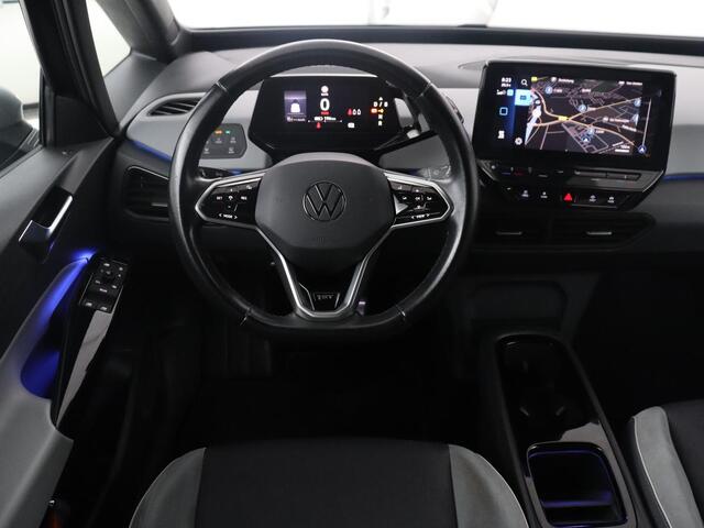 Volkswagen ID.3 First Plus 58 kWh | SOH 88,1% | Adaptive cruise | Stoelverwarming | Climate control | Sfeerverlichting | Carplay | Camera | Park assist