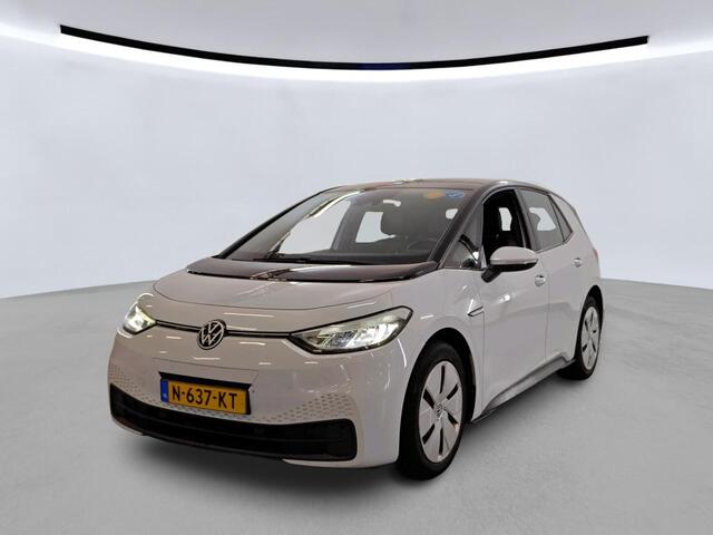 Volkswagen ID.3 Pro 58 kWh Comfort Multimedia Automaat / App-connect / Navigatiesysteem / Parkeersensoren / Zwart dak / LED / Stoelverwarming trans