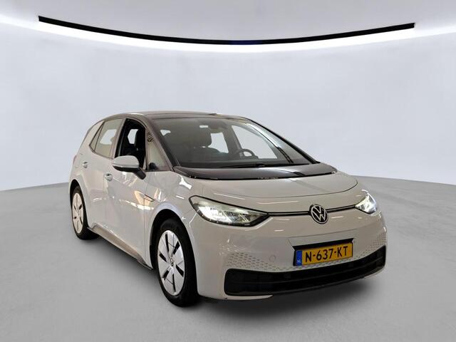 Volkswagen ID.3 Pro 58 kWh Comfort Multimedia Automaat / App-connect / Navigatiesysteem / Parkeersensoren / Zwart dak / LED / Stoelverwarming trans