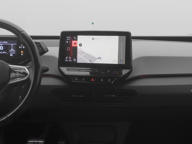 Volkswagen ID.3 First Plus 58 kWh | CAMERA | ADAPTIVE | STOEL- EN STUURVERW.
