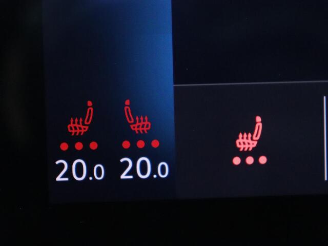 Volkswagen ID.3 First Plus 58 kWh | SOH 91,4% | Camera | LED | Stoelverwarming | LM-Velgen |