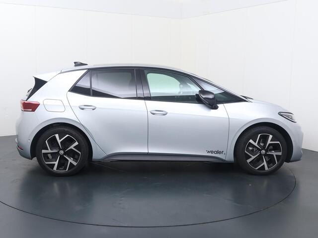 Volkswagen ID.3 Neo Style 58 kWh 140kW / 190pk | Panoramadak | Steunhaak | Elektr. verst. Ergo-stoelen | Head-up display | Area View 360 graden camera |
