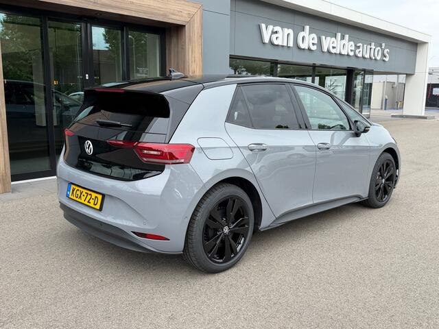 Volkswagen ID.3 Pro Limited Edition 59 kWh | Black Edition | Trekhaak | Rijklaar