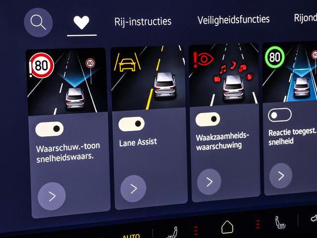 Volkswagen ID.3 Neo Trend 50 kWh accu 170 PK Elektr. aandrijving · Comfort Pakket ·