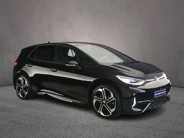 Volkswagen ID.3 GTX Limited Edition 79 kWh 326pk Automaat, Adaptive cruise control, Stoelverwarming, Stuurverwarming, Harman Kardon, 360 camera, Matrix LED koplampen, Head-up display, Dodehoeksensoren, Navigatie, App-connect