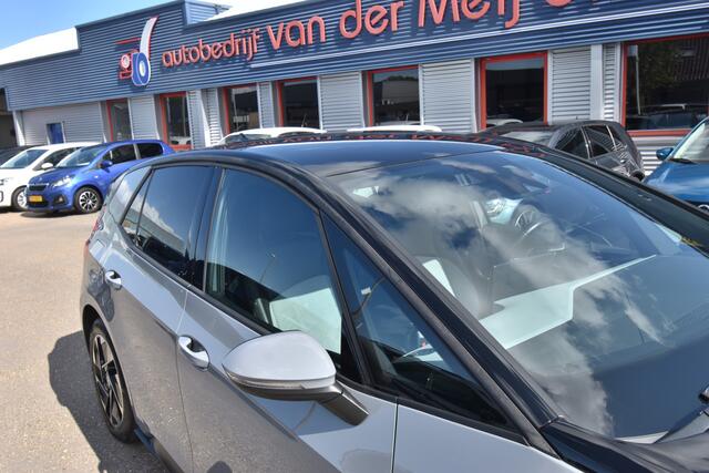 Volkswagen ID.3 Pro Advantage 58 kWh , SOH 92.67 % , ST+STUUR VERW , A UITRIJ CAM , NAVI , CLIMATR ,