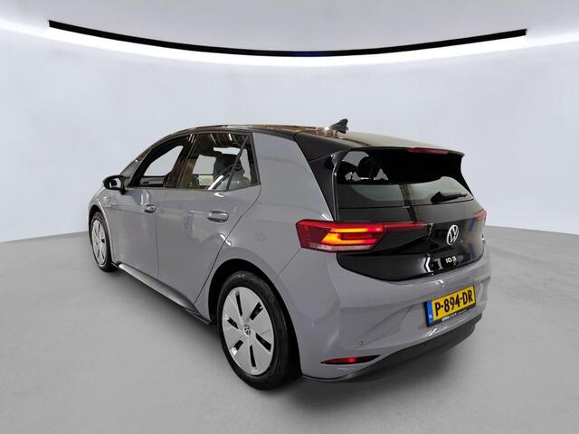 Volkswagen ID.3 Pro 58 kWh Navigatie / App-connect / Parkeersensoren / Stoelverwarming / Clima / LED verlichting trans