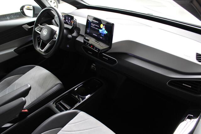Volkswagen ID.3 Pro Edition 58 kWh Navigatie | Warmtepomp | 18" 'East Derry' | Keyless |