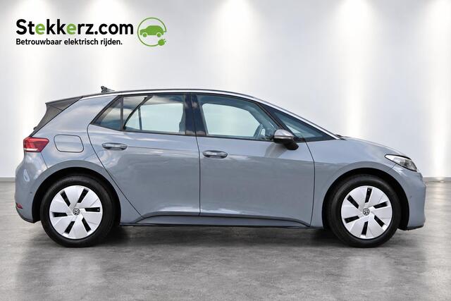 Volkswagen ID.3 Pro 59 kWh Camera, ACC, All-inn Prijs incl. 12 mnd. Bovag Garantie.