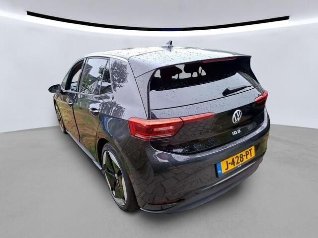 Volkswagen ID.3 204 pk First Max 58 kWh / Panoramadak / Navigatie / LED verlichting / 20"LM velgen / Camera / App-connect trans