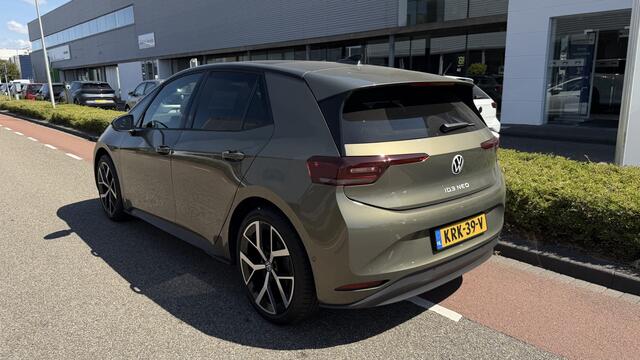 Volkswagen ID.3 Neo Style 58 kWh Panorama dak / Steunhaak / Elek. stoelen voor met massage / Head-up display
