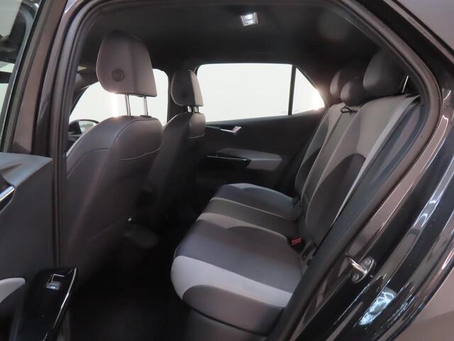 Volkswagen ID.3 Pro 58 kWh | SOH 93% | Warmtepomp | Navigatie | Style Pakket |