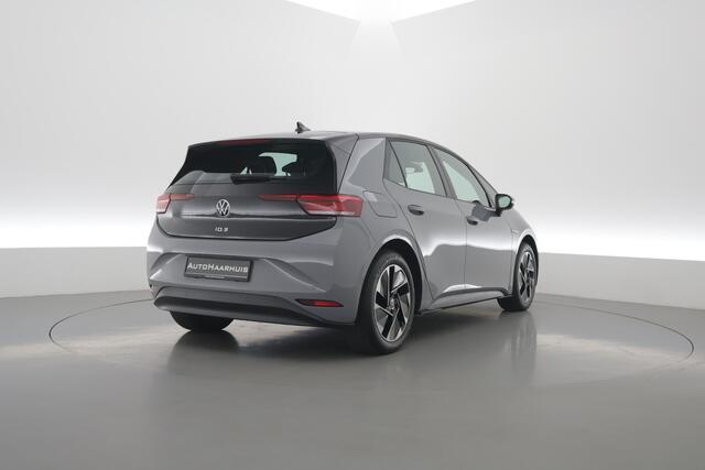 Volkswagen ID.3 Pro 58 kWh | Rijklaar! | Adapt. Cruise | Apple CarPlay | Navi | 18'' | PDC V+A | Clima |