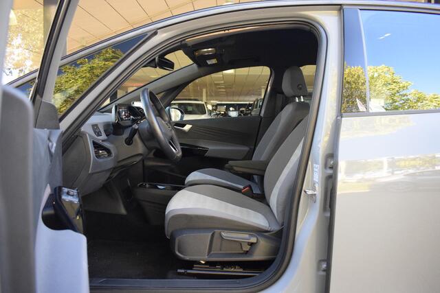 Volkswagen ID.3 Life 58 kWh met NAVIGATIE|STOELVERWARMING|CAMERA