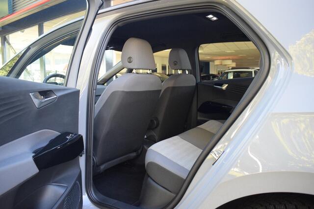 Volkswagen ID.3 Life 58 kWh met NAVIGATIE|STOELVERWARMING|CAMERA