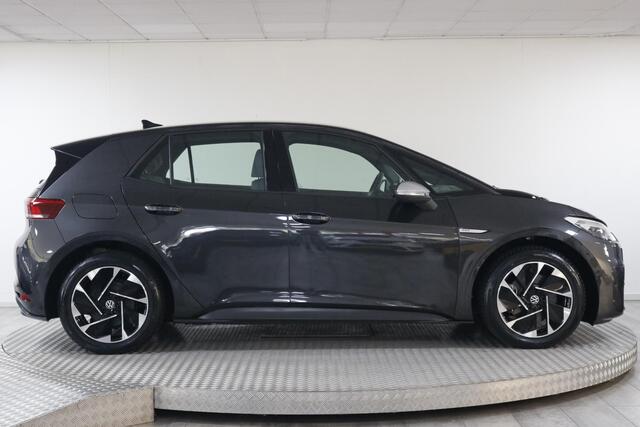 Volkswagen ID.3 Pro Advantage 58 kWh ALL-Seasons | Clima | Carplay | Adaptieve Cruise.