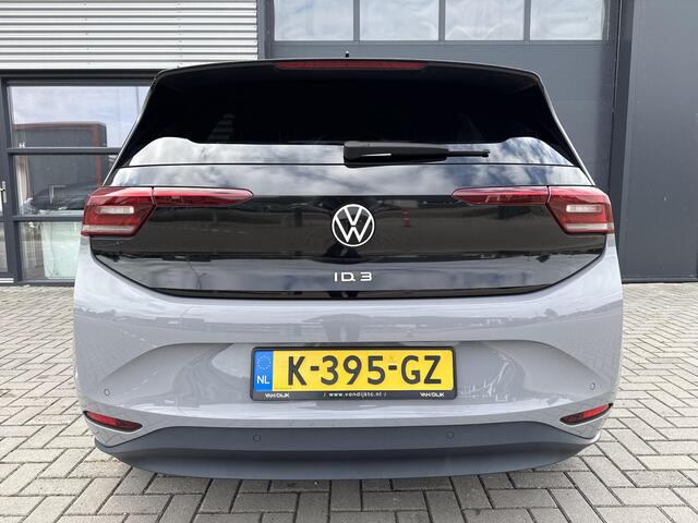 Volkswagen ID.3 First Plus 58 kWh ?SOH 90.1% ?Rijklaarprijs ?Matrix LED ?Full LED ?Alcantara ?Sfeerverlichting ?Navigatie ?Camera ?Lichtmetaal 19" ?Parkeersensoren