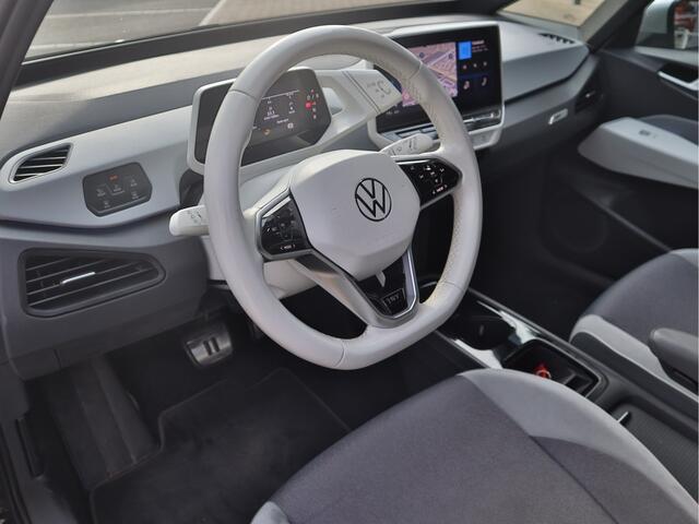 Volkswagen ID.3 First Plus 58 kWh | Navigatie | Stoelverwarming| Camera | Adaptieve Cruise Control | – foto 2