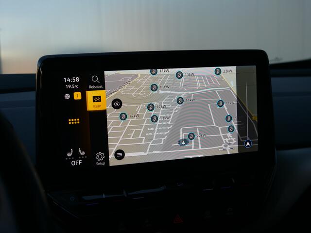 Volkswagen ID.4 First 77 kWh 204pk Automaat 20 inch / Camera / Apple Carplay / Stoelverwarming