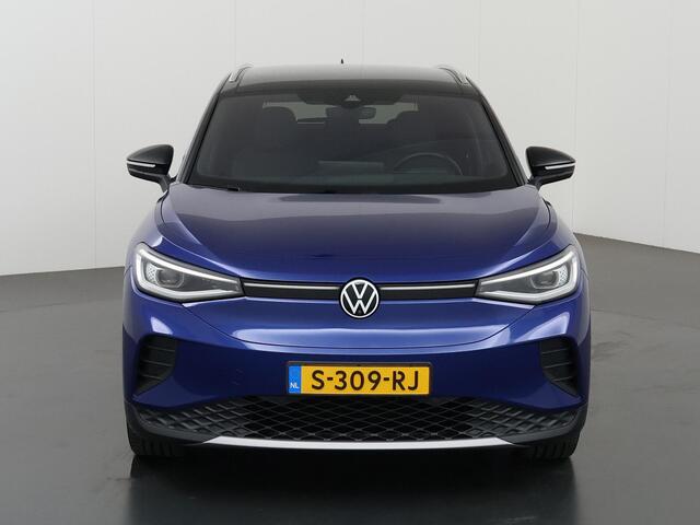 Volkswagen ID.4 First Max 77 kWh | Panoramadak | Comfortstoelen ele. verstelbaar | HUD | Navigatie | Camera | DAB | Stoelverwarming | Ergonomische stoelen | IQ Light |