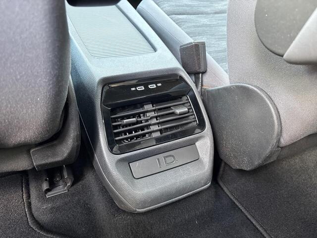 Volkswagen ID.4 Life 77 kWh ECC LMV NAVIGATIE CRUISE