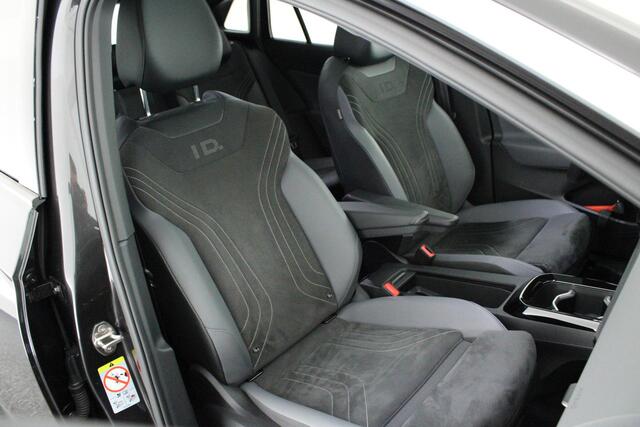 Volkswagen ID.4 Pro 77 kWh 204pk Panoramadak Head-Up 360Camera Keyless Memory Massage Navigatie